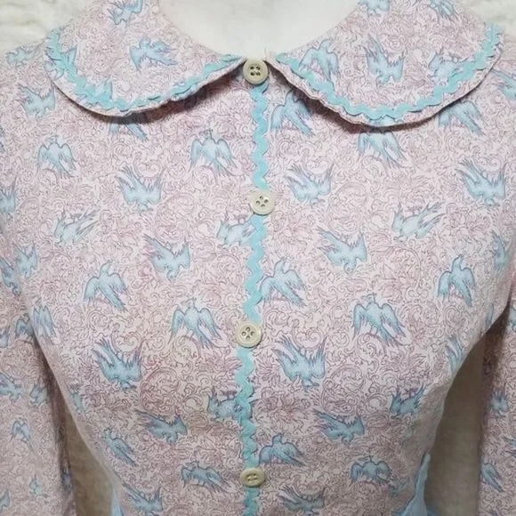 VINTAGE 1970s Purple Blue Bird Tie Waist Flare Sleeve Cottagecore Prairie Dress - Picture 6 of 15